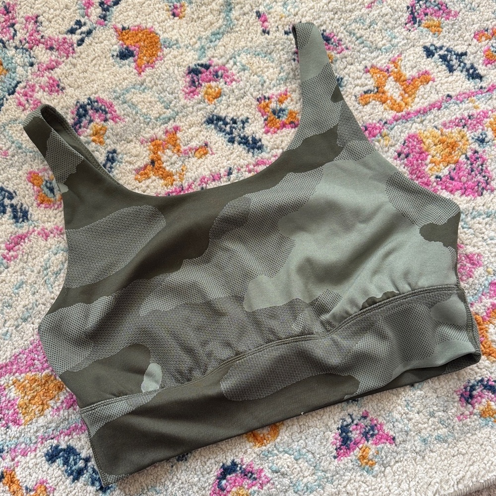 aerie Olive Green Camo Seamless Sports Bra